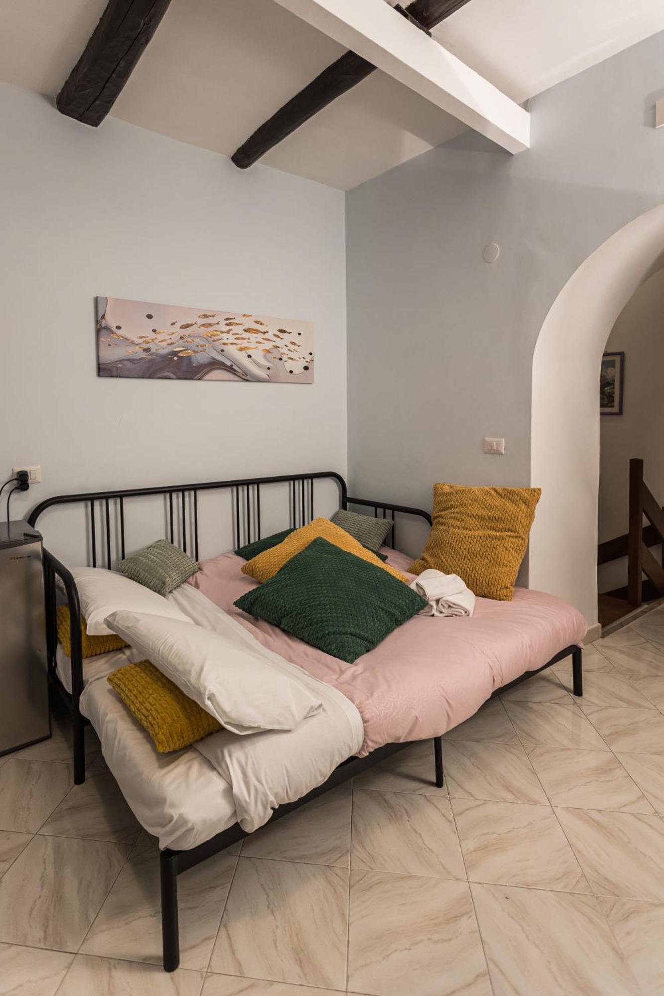 Casa Di Gabri Apartment เนเปิลส์ ภายนอก รูปภาพ